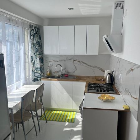 Apartament Centrum Okulickiego ! Сталова Вола Екстериор снимка