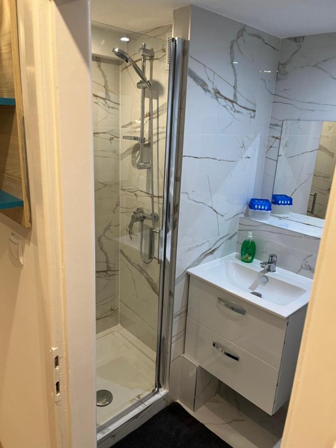 Apartament Centrum Okulickiego ! Сталова Вола Екстериор снимка